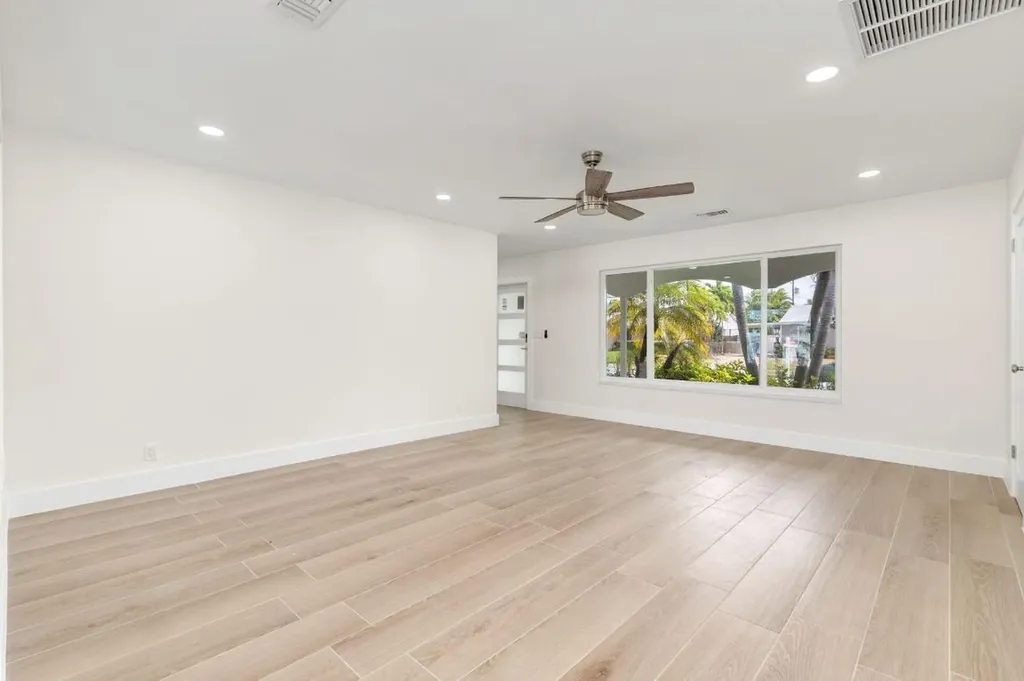369 Franklin Road West Palm Beach FL 33405