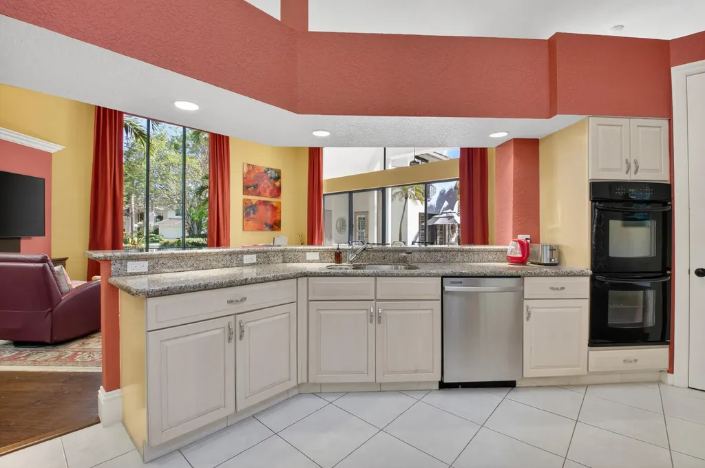 2629 NW 64th Place Boca Raton FL 33496