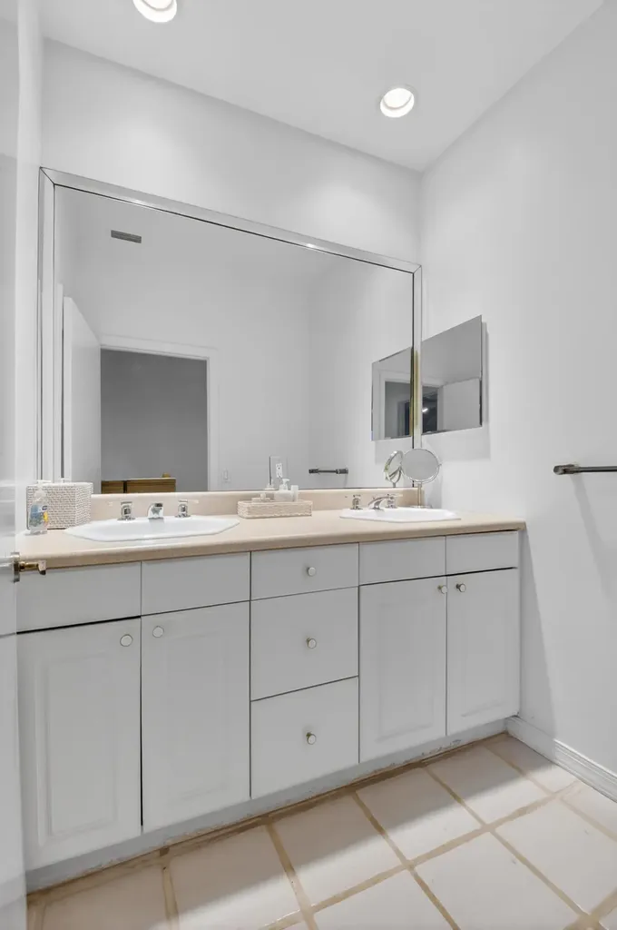 2629 NW 64th Place Boca Raton FL 33496