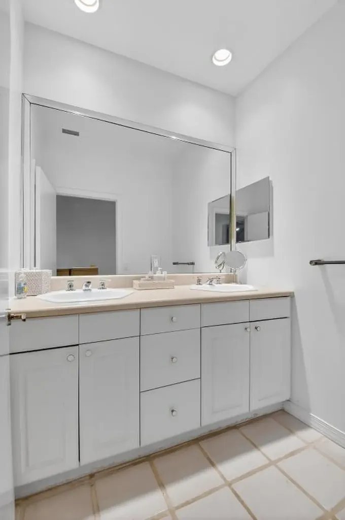 2629 NW 64th Place Boca Raton FL 33496