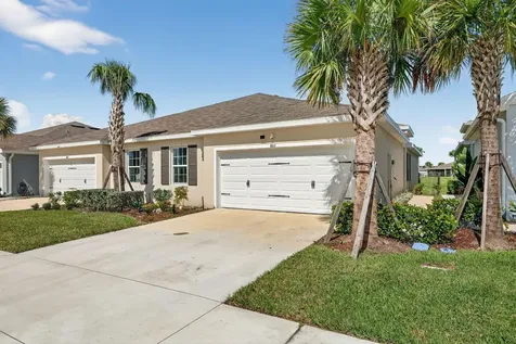 806 Persimmon Place Fort Pierce FL 34981