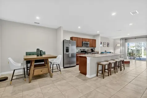 806 Persimmon Place Fort Pierce FL 34981