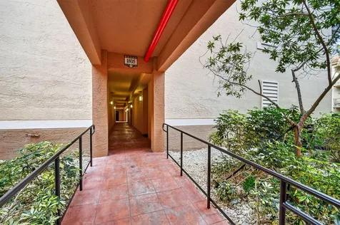 1805 N Flagler Drive West Palm Beach FL 33407
