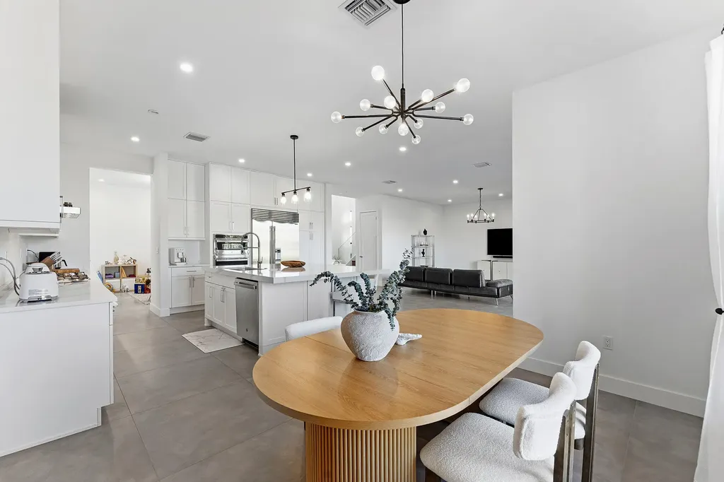8621 Crystal Downs Avenue Boca Raton FL 33434