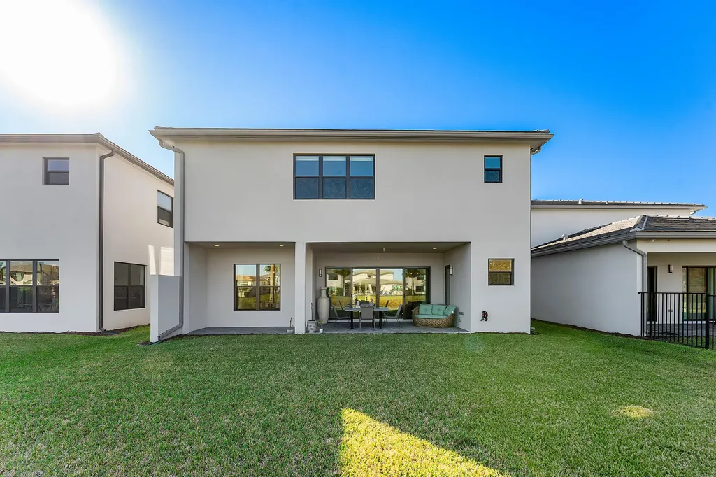 8621 Crystal Downs Avenue Boca Raton FL 33434