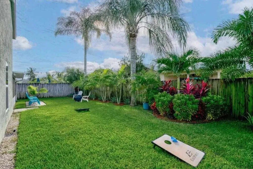 6178 Garrett Street Jupiter FL 33458