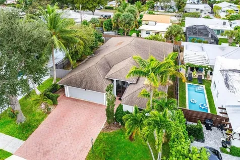 1501 N Palmway Lake Worth Beach FL 33460