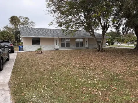 125 SE Millwood Terrace Stuart FL 34997