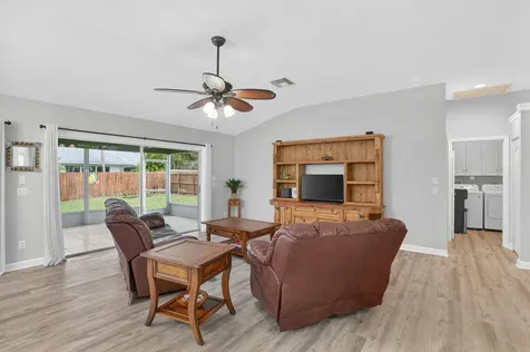 9275 SE Mercury Street Hobe Sound FL 33455