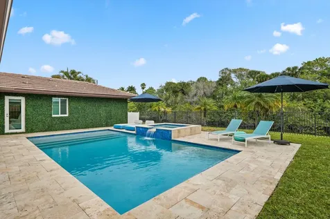 20984 Shady Vista Lane Boca Raton FL 33428