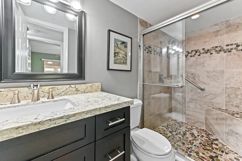 196 Grantham F Deerfield Beach FL 33442