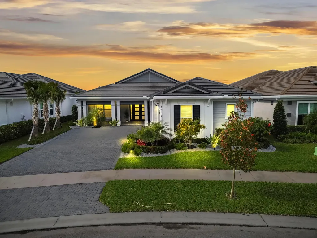 10031 Timber Creek Way Palm Beach Gardens FL 33412