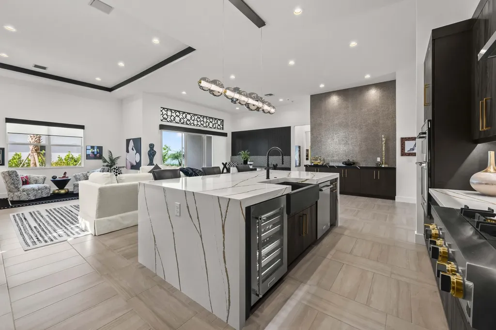 10031 Timber Creek Way Palm Beach Gardens FL 33412