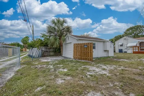 1126 N J Street Lake Worth Beach FL 33460