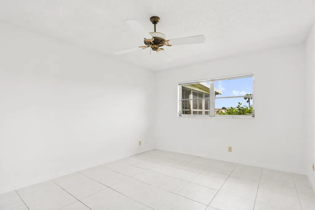 3438 Theo Way West Palm Beach FL 33417