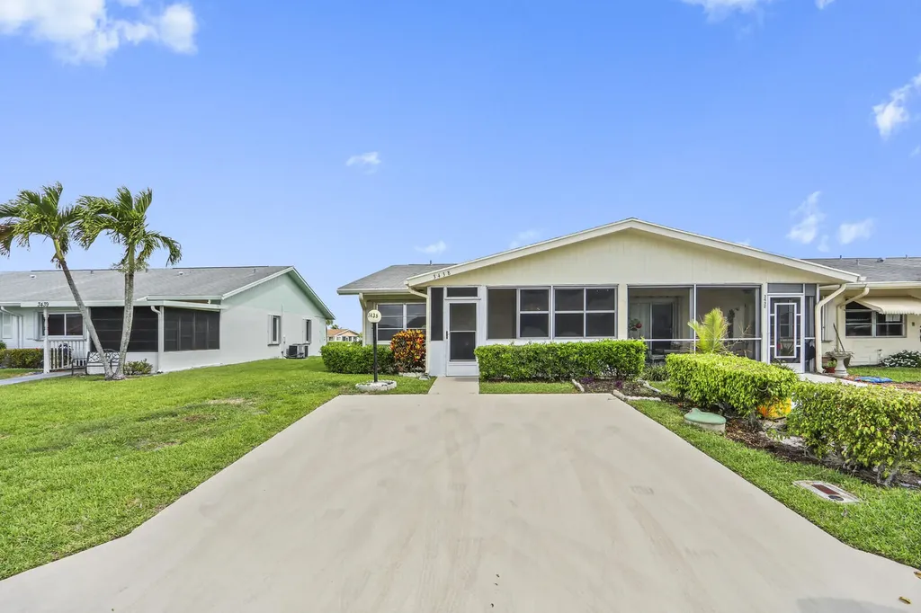 3438 Theo Way West Palm Beach FL 33417