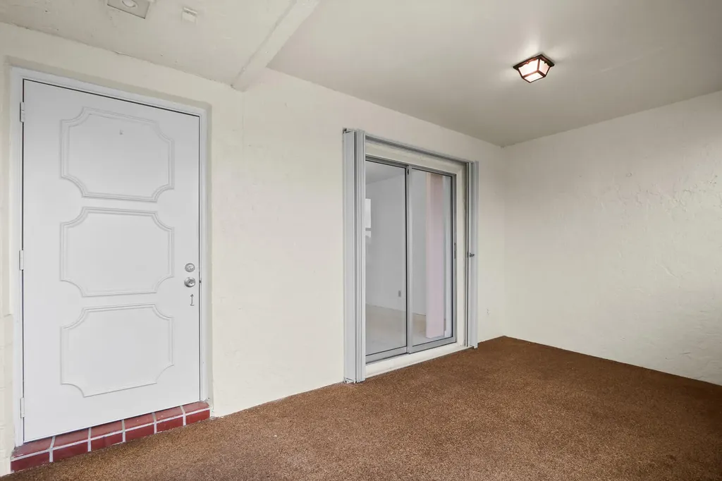3438 Theo Way West Palm Beach FL 33417