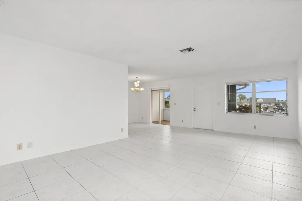 3438 Theo Way West Palm Beach FL 33417