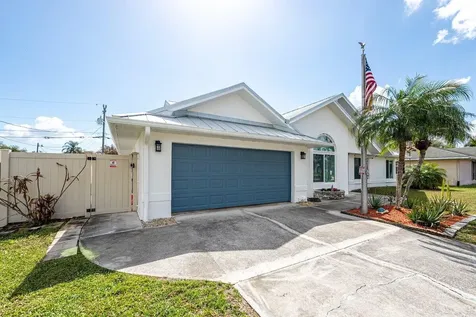 2812 SE Pace Drive Port St Lucie FL 34984