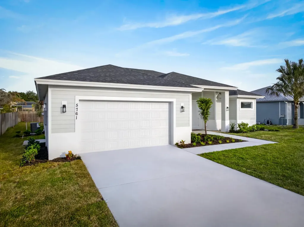 5761 NW Cone Street Port St Lucie FL 34986