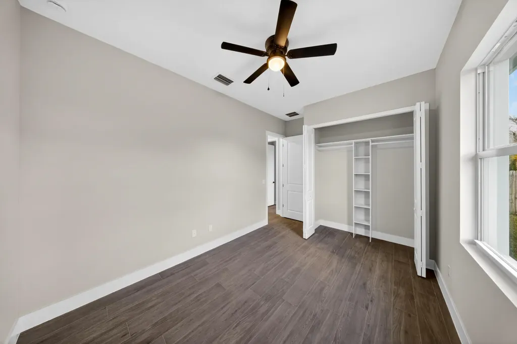 5761 NW Cone Street Port St Lucie FL 34986