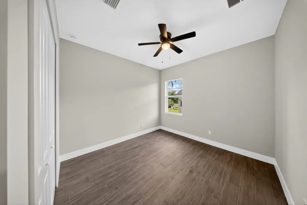 5761 NW Cone Street Port St Lucie FL 34986