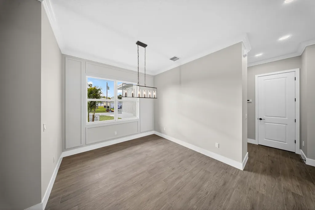 5761 NW Cone Street Port St Lucie FL 34986
