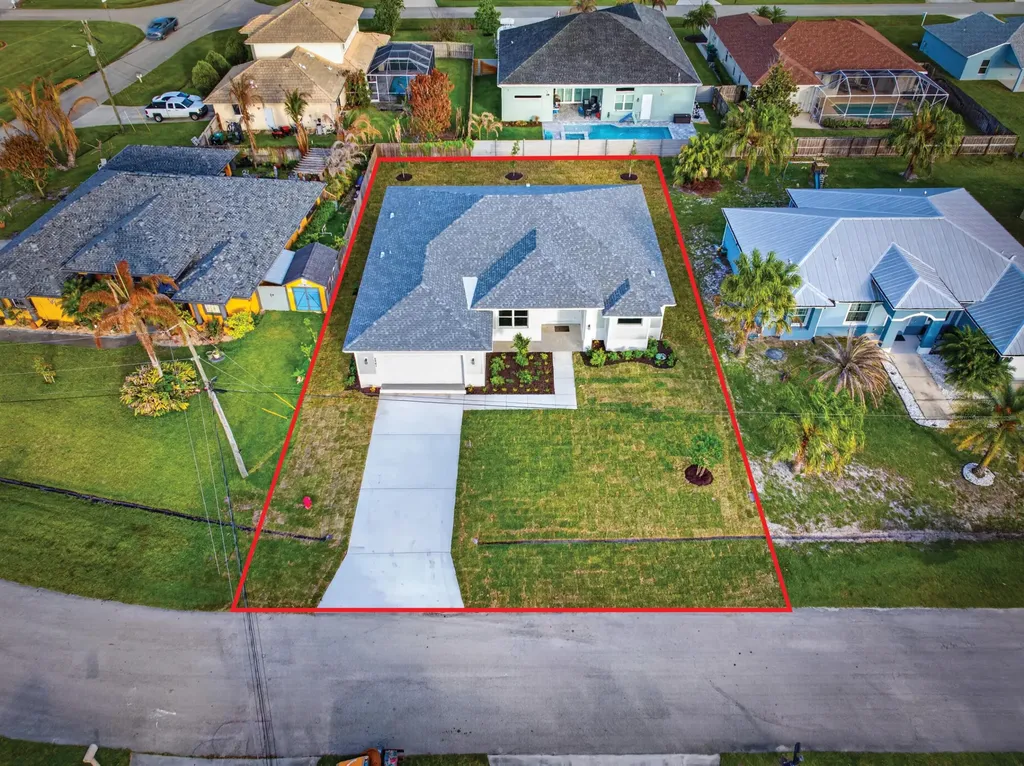 5761 NW Cone Street Port St Lucie FL 34986