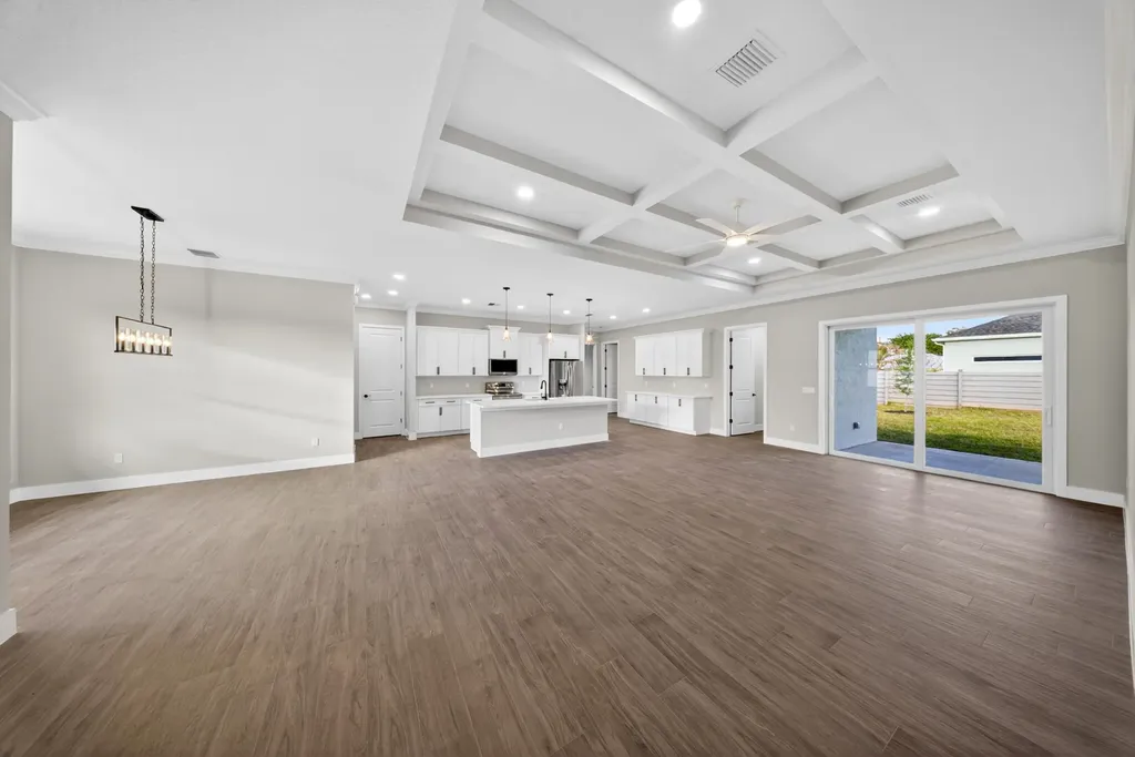 5761 NW Cone Street Port St Lucie FL 34986