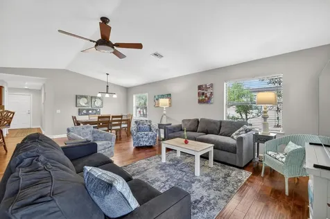 16 Danzar Fort Pierce FL 34951