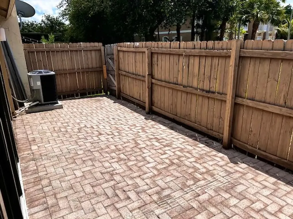 10323 Boca Bend Boca Raton FL 33428