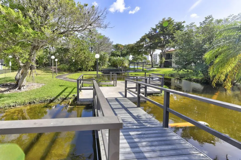 2851 S Palm Aire Drive Pompano Beach FL 33069