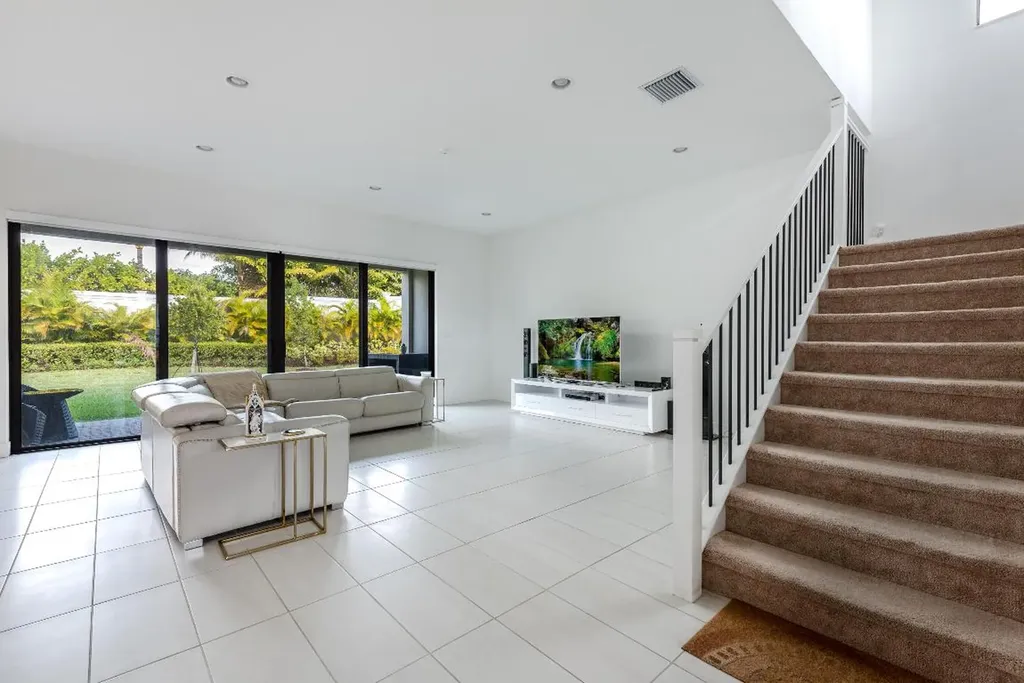 8131 Laurel Falls Drive Boca Raton FL 33496