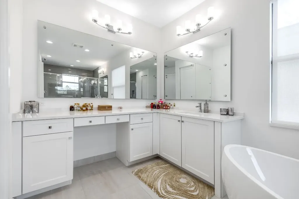 8131 Laurel Falls Drive Boca Raton FL 33496