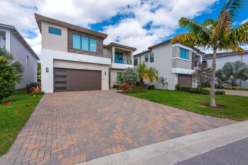 8131 Laurel Falls Drive Boca Raton FL 33496