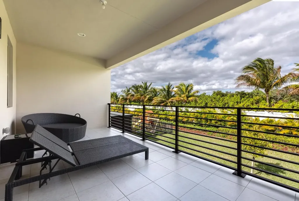 8131 Laurel Falls Drive Boca Raton FL 33496