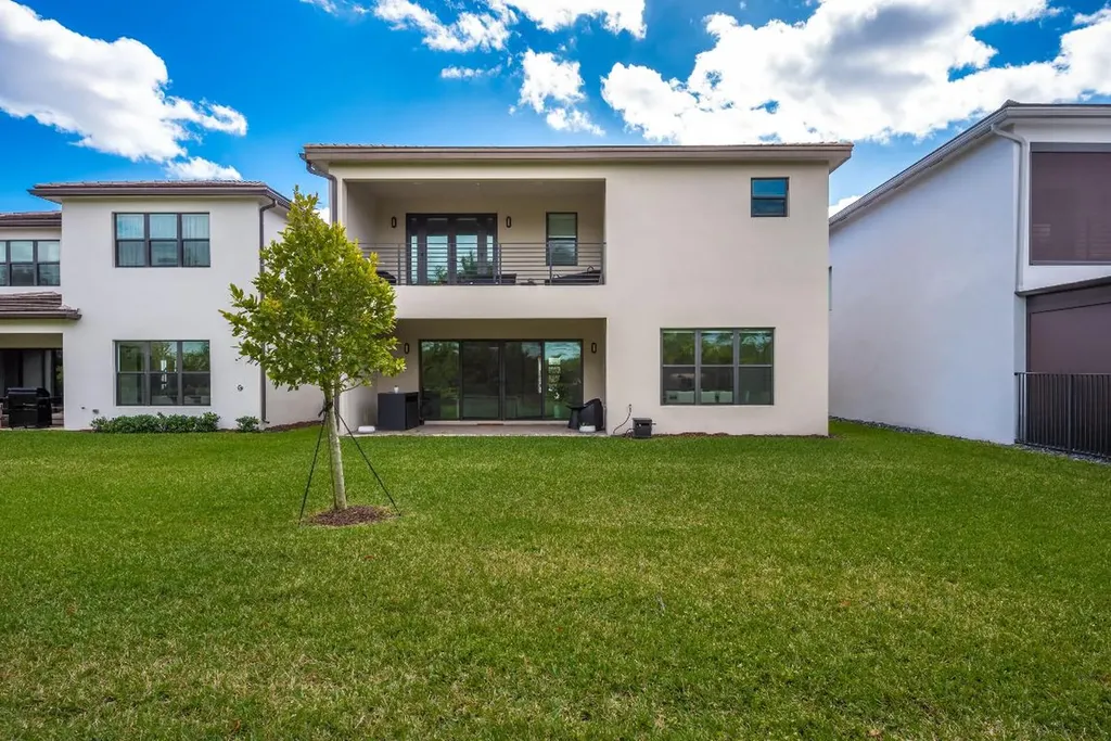 8131 Laurel Falls Drive Boca Raton FL 33496