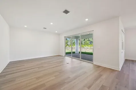 5633 Hampton Park Circle Vero Beach FL 32966