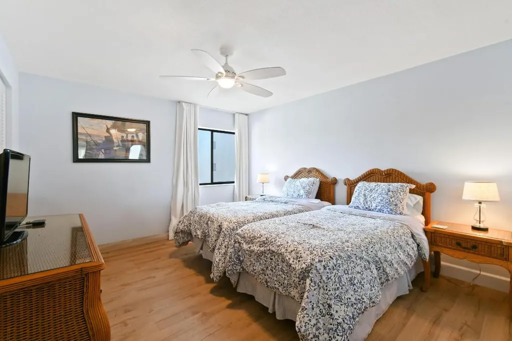 1605 S Us Highway 1 Jupiter FL 33477