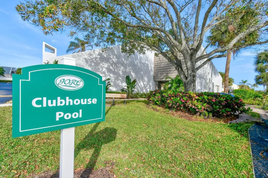 1605 S Us Highway 1 Jupiter FL 33477