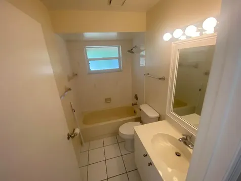5481 NW Commodore Terrace Port St Lucie FL 34983
