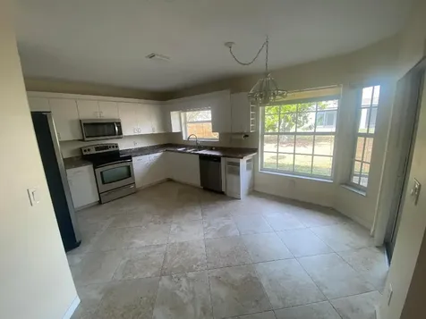 5481 NW Commodore Terrace Port St Lucie FL 34983