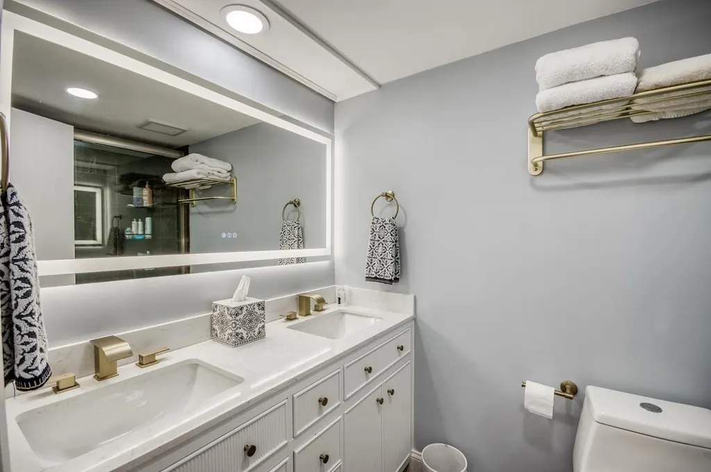 3605 S Ocean Boulevard South Palm Beach FL 33480