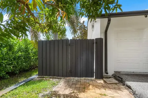 43 W Plumosa Lane Greenacres FL 33467