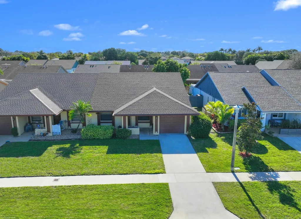 11951 Suellen Circle Wellington FL 33414