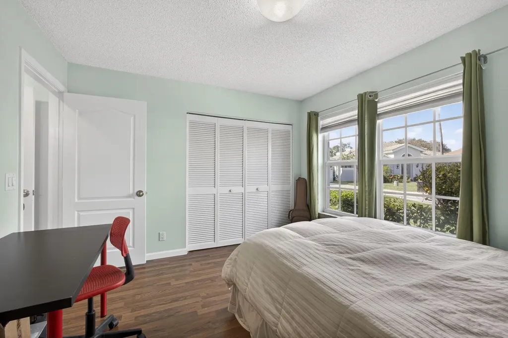 152 Eagleton Court Palm Beach Gardens FL 33418