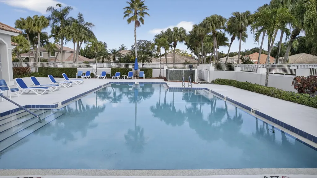 152 Eagleton Court Palm Beach Gardens FL 33418