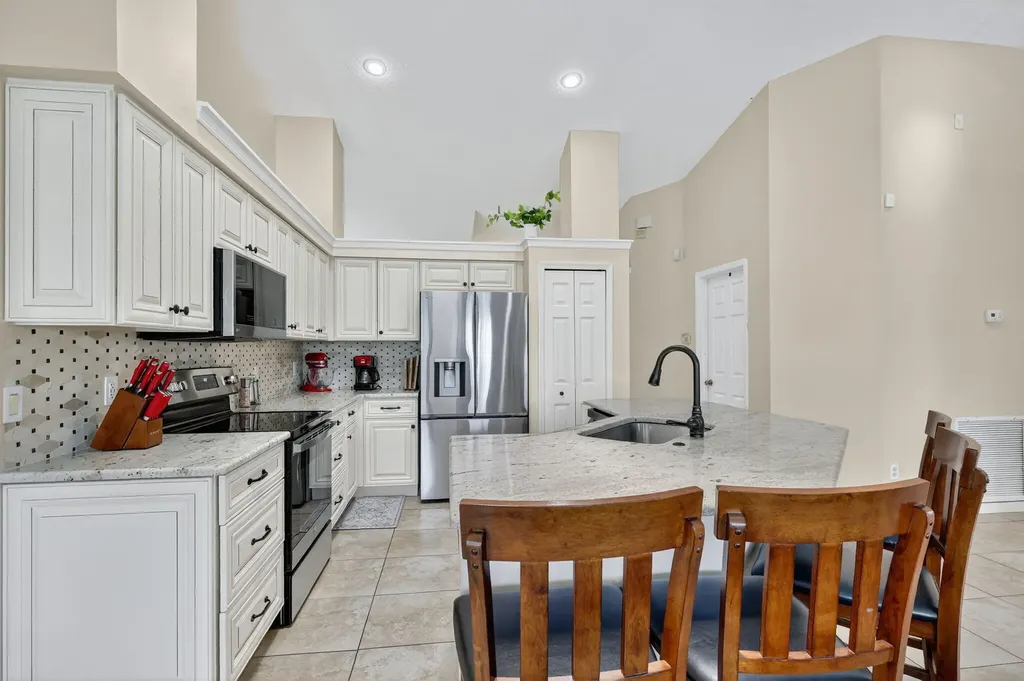 2631 SW Fair Isle Road Port St Lucie FL 34987