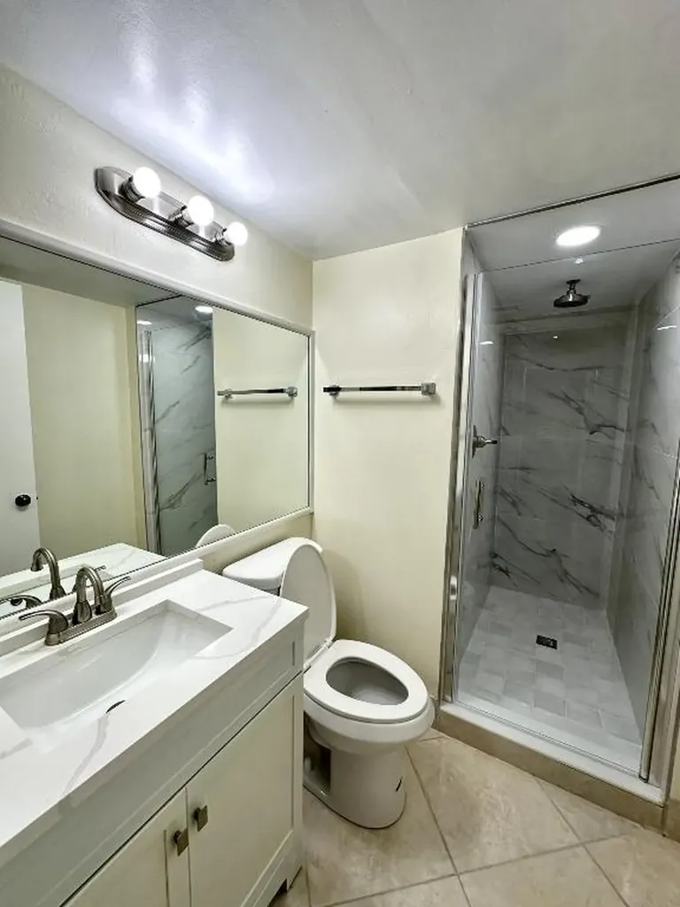 9440 SW 8th Street Boca Raton FL 33428