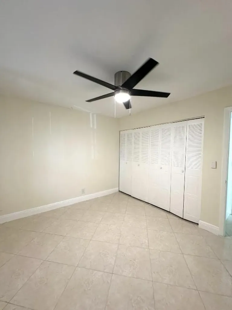 9440 SW 8th Street Boca Raton FL 33428